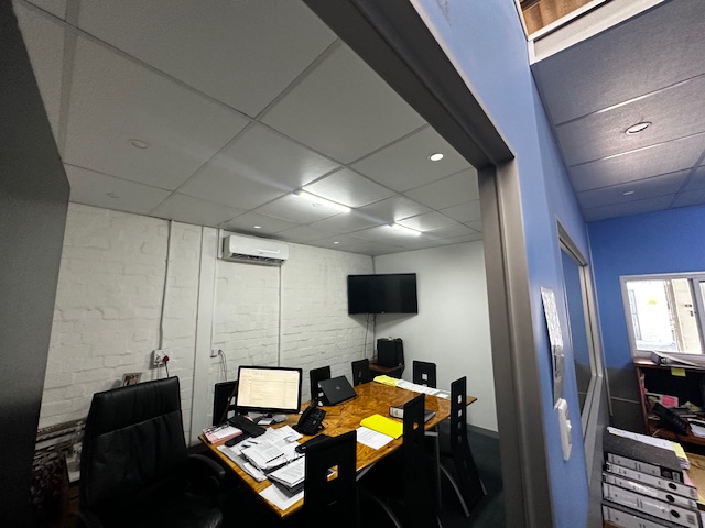 To Let Commercial Property for Rent in Athlone Industrial Western Cape
